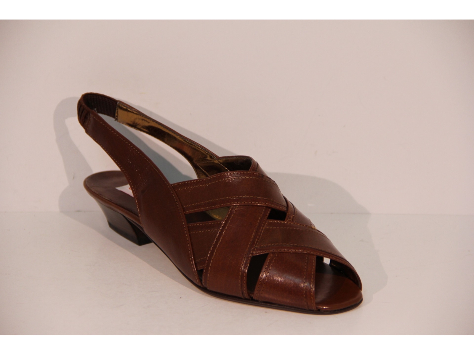 SANDALO NUOVA MODA - Nuova Moda