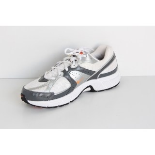 SCARPA GINNASTICA NIKE DART - Nike