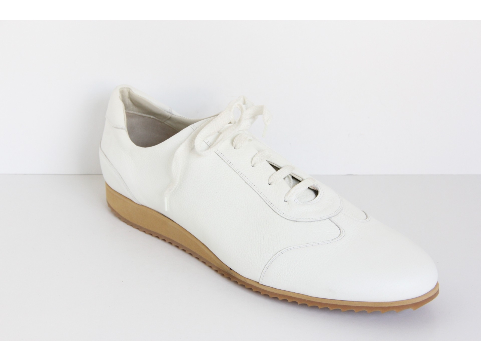 SCARPA SPORTIVA BIANCA LORIBLU - Loriblu