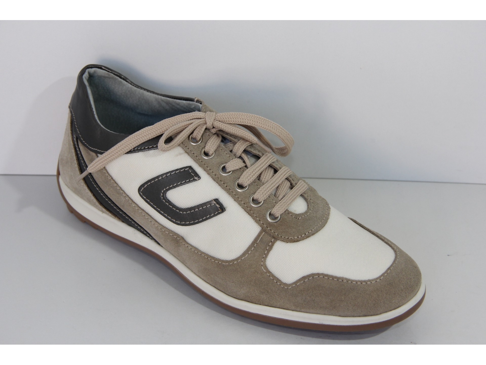 SCARPA SPORTIVE - Nike