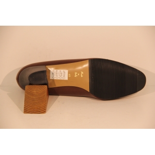 DECOLTÈ INTERNATIONAL SHOES - International Shoes